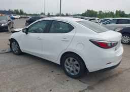 2019 TOYOTA YARIS