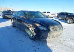 2013 INFINITI G37