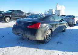 2013 INFINITI G37