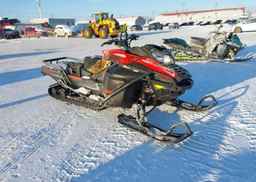 2021 SKIDOO EXPEDITION
