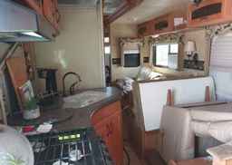 2010 KEYSTONE LOREDO