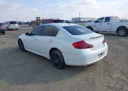 2010 INFINITI G37