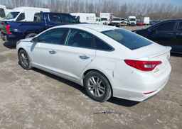 2017 HYUNDAI SONATA GLS