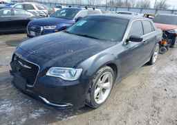 2018 CHRYSLER 300 TOURING