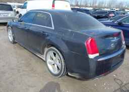 2018 CHRYSLER 300 TOURING