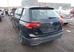 2022 VOLKSWAGEN TIGUAN