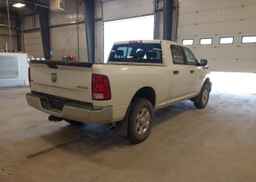 2016 RAM 3500 SLT