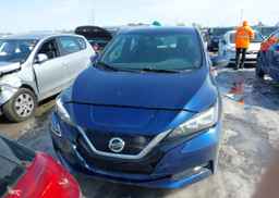 2018 NISSAN LEAF