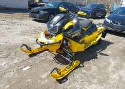 2025 SKIDOO MX - Z