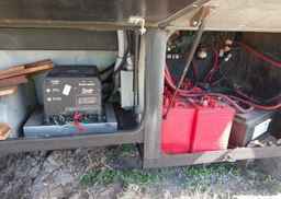 1999 FREIGHTLINER CHASSIS X LINE MOTOR HOME
