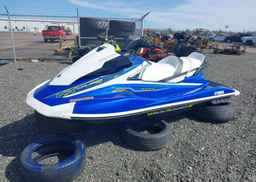 2018 YAMAHA WAVE RUNNER