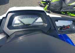 2018 YAMAHA WAVE RUNNER