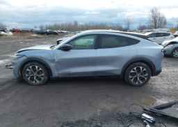 2022 FORD MUSTANG MACH-E