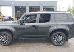 2024 LEXUS GX 550