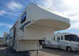 2004 GLENDALE TITANIUM TRAILER
