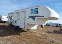 2004 GLENDALE TITANIUM TRAILER