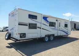 2007 HOLIDAY RAMBLER SAVOY 31BHD