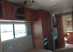 2007 HOLIDAY RAMBLER SAVOY 31BHD