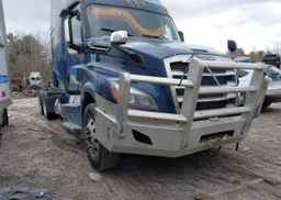 2018 FREIGHTLINER NEW CASCADIA 126