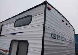 2014 FOREST RIVER GREY WOLF 26DBH