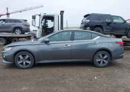 2022 NISSAN Altima S
