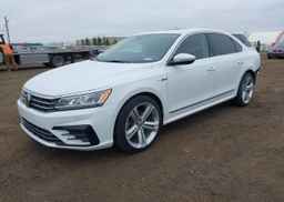 2019 VOLKSWAGEN PASSAT WOLFSBURG EDITION