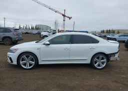 2019 VOLKSWAGEN PASSAT WOLFSBURG EDITION