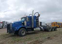 2012 KENWORTH CONSTRUCTION T800