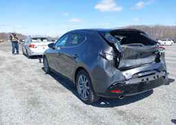 2019 MAZDA MAZDA3