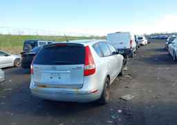 2012 HYUNDAI Elantra Touring GLS