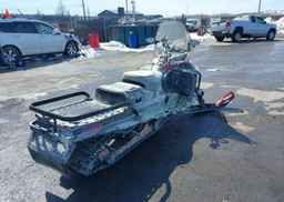 2020 SKIDOO SNOWMOBILE