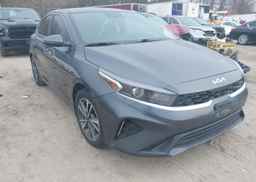 2022 KIA FORTE GT LINE