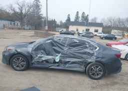 2022 KIA FORTE GT LINE