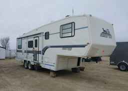 1996 TRAVELAIRE LEGACY