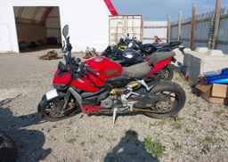 2023 DUCATI STREETFIGHTER V2