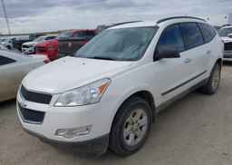 2011 CHEVROLET TRAVERSE LS