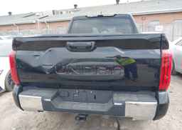 2024 TOYOTA TUNDRA CREWMAX SR