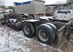 2013 FREIGHTLINER CASCADIA 125