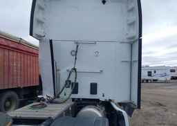 2024 PETERBILT 579