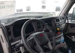 2024 PETERBILT 579