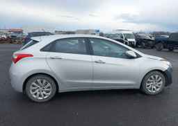 2014 HYUNDAI ELANTRA