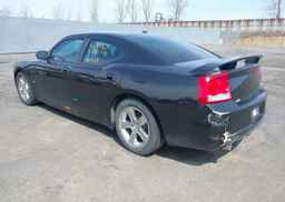 2010 DODGE CHARGER