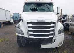 2020 FREIGHTLINER CASCADIA 126