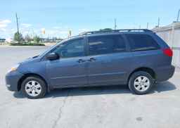 2006 TOYOTA SIENNA