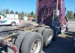 2011 FREIGHTLINER CASCADIA 125