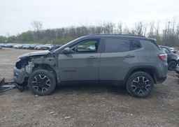 2021 JEEP COMPASS TRAILHAWK