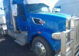 2020 PETERBILT 567