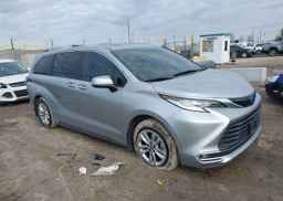 2024 TOYOTA SIENNA