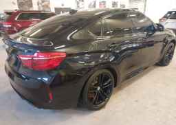 2016 BMW X6 M