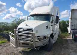 2018 MACK 600 CXU600